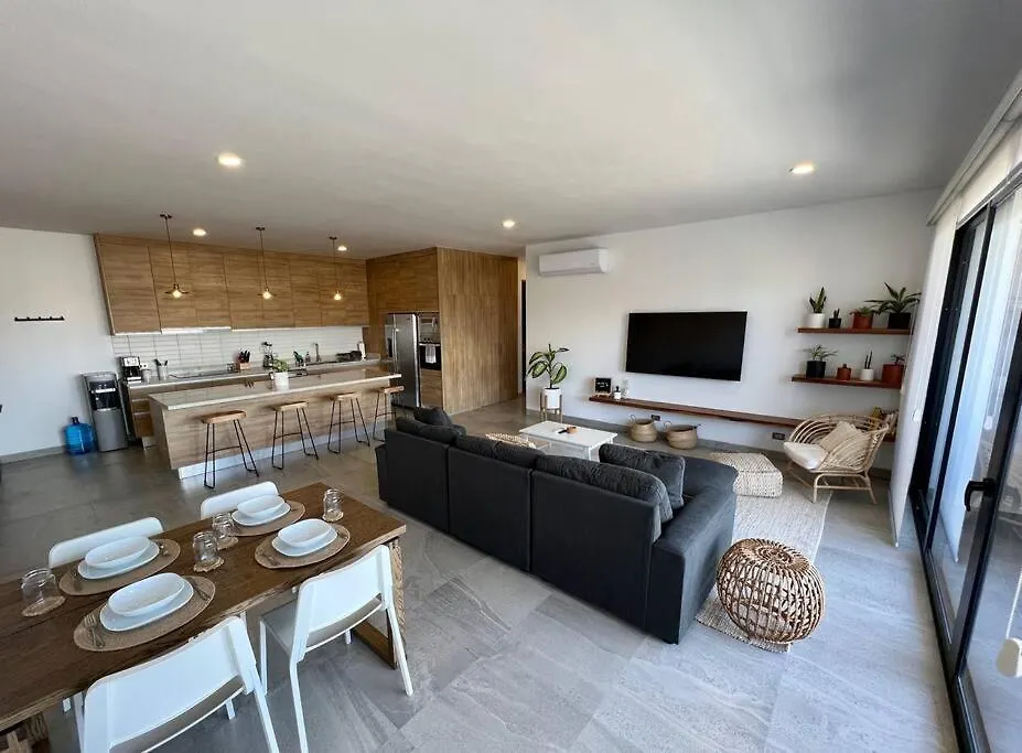 Pet Friendly 2Br 2Ba Apartment In Cabo San Lucas